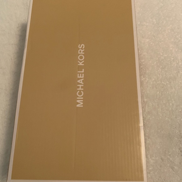 Cute comfy sandals - Picture 7 of 7